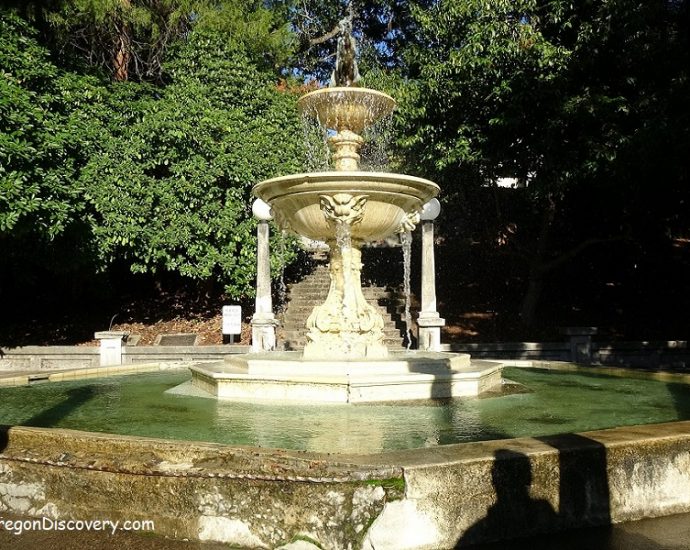 Lithia Park - Butler-Perozzi Fountain