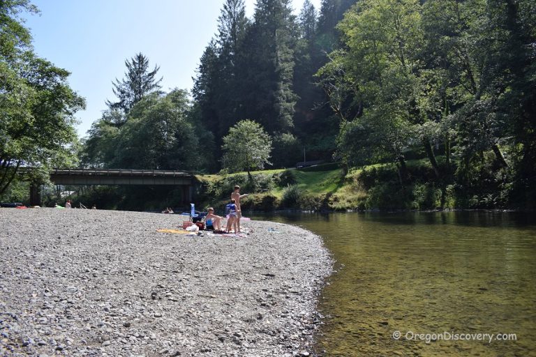 Kilchis River Swimming Oregon Coast Oregon Discovery