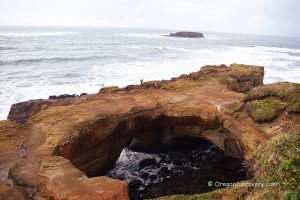 Devils Punchbowl - Otter Rock