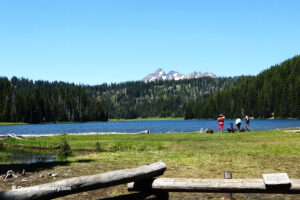 Todd Lake - Cascade Lakes Scenic Byway Oregon