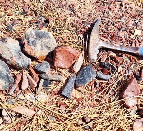 Best Rock Pick for Rockhounding